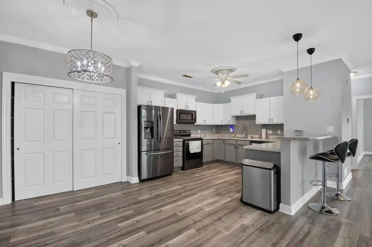 3rd image of 1045 Bedford Court Court #102, Racine, WI 53406 | MLS# 1974867