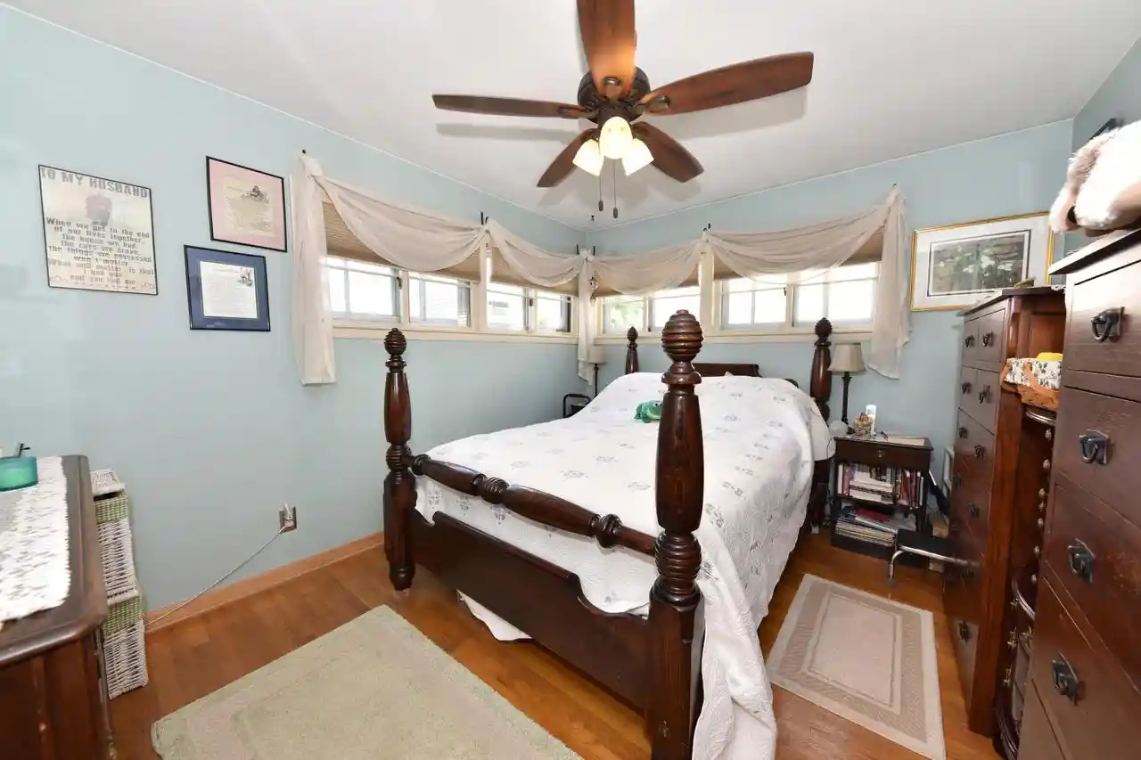 4th image of 5913 N 70Th Street Street, Milwaukee, WI 53218 | MLS# 1974864