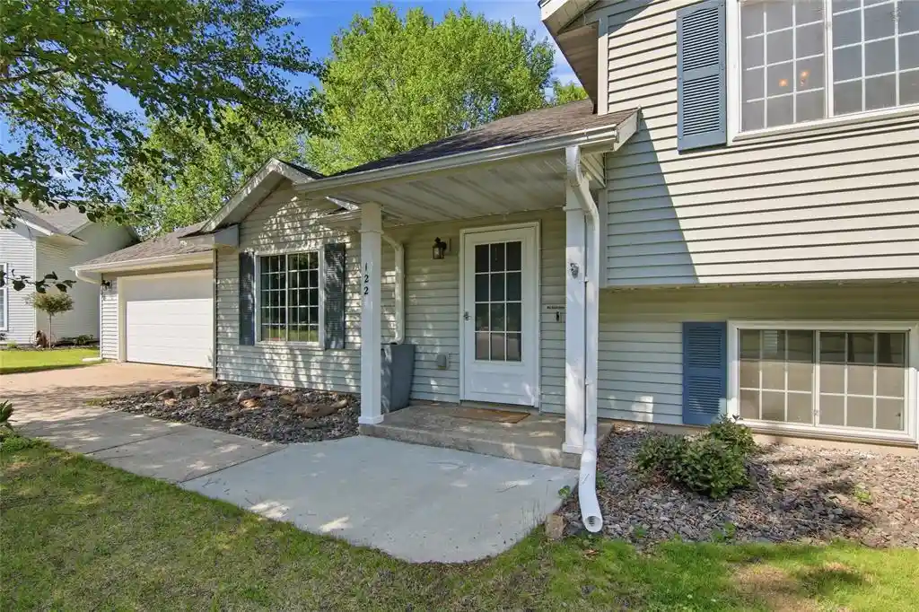Photo 1 of Single family home for sale at 122 Eagle Ridge Court Court, Eau Claire, WI 54703 | MLS# 1603835 | Listing updated on 2026-08-26