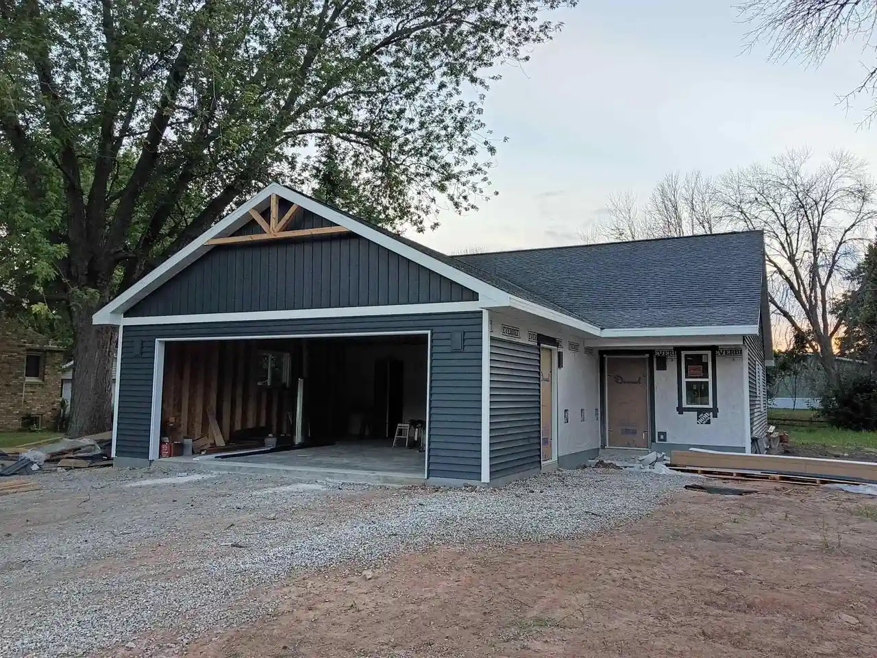Photo 1 of Single family home for sale at 936 Oneida Street Street, Menasha, WI 54952 | MLS# 50330472 | Listing updated on 2026-08-15