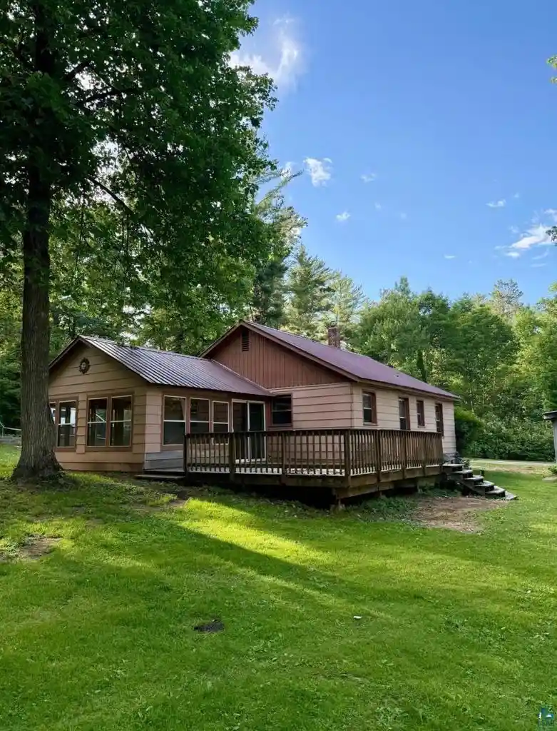 Photo 3 of Single family home for sale at 9292 E Evergreen Ave Ave, Solon Springs, WI 54873 | MLS# 6127176 | Listing updated on 2026-08-05