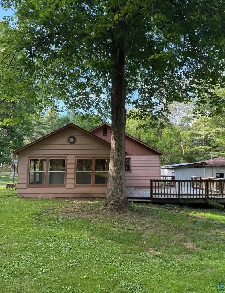 Photo 4 of Single family home for sale at 9292 E Evergreen Ave Ave, Solon Springs, WI 54873 | MLS# 6127176 | Listing updated on 2026-08-05