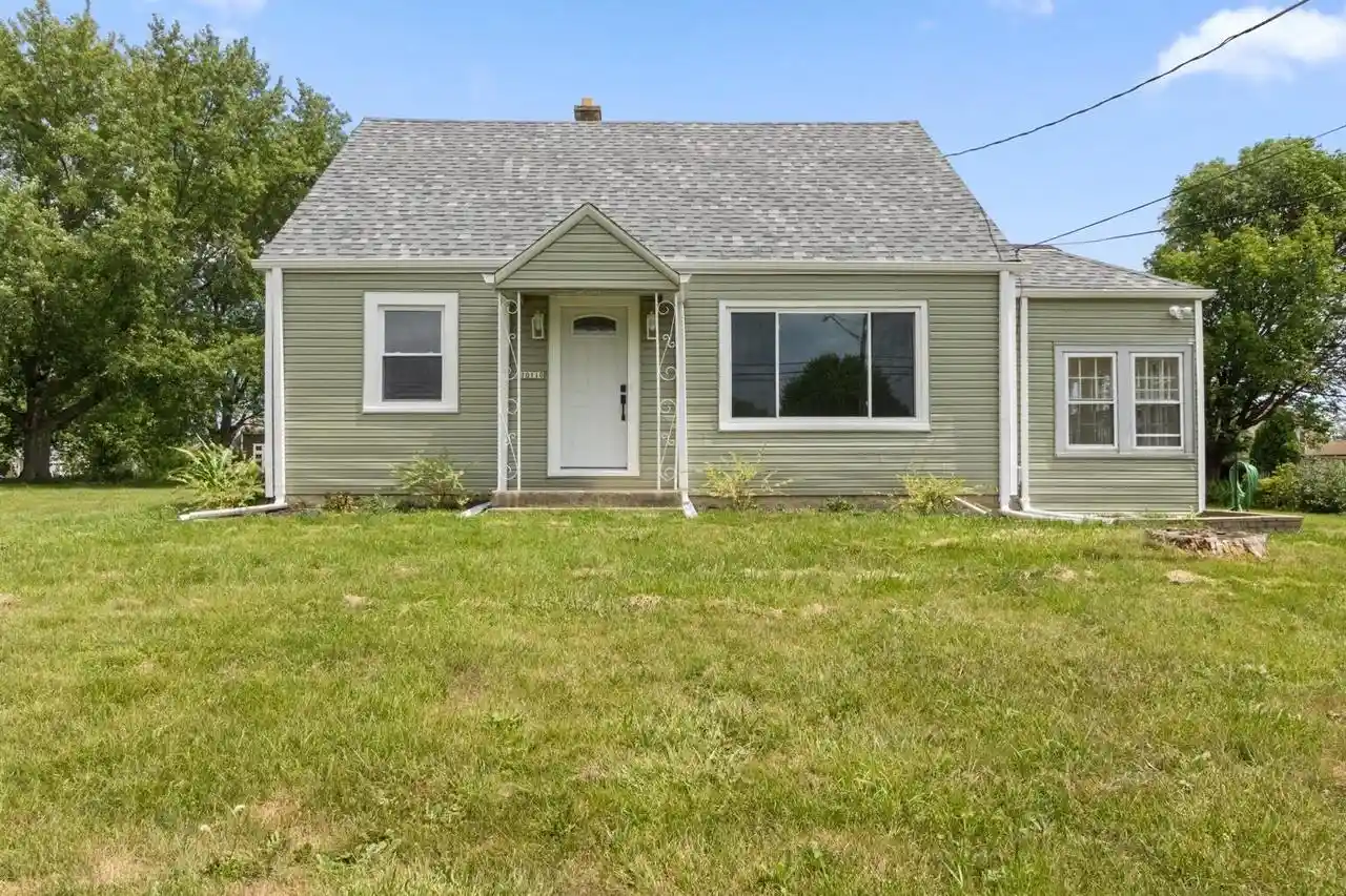 1st image of 10110 S Shepard Avenue Avenue, Oak Creek, WI 53154 | MLS# 1974883