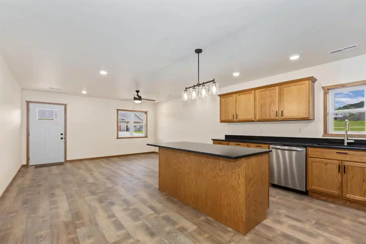 2nd image of 627 Salsbery Circle Circle #2, Hillsboro, WI 54634 | MLS# 2029765