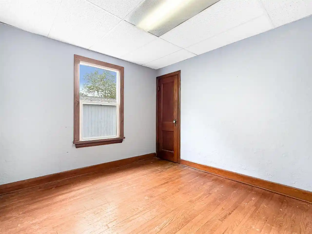4th image of 1900 16Th Avenue Avenue, Menominee, MI 49858 | MLS# 50330481