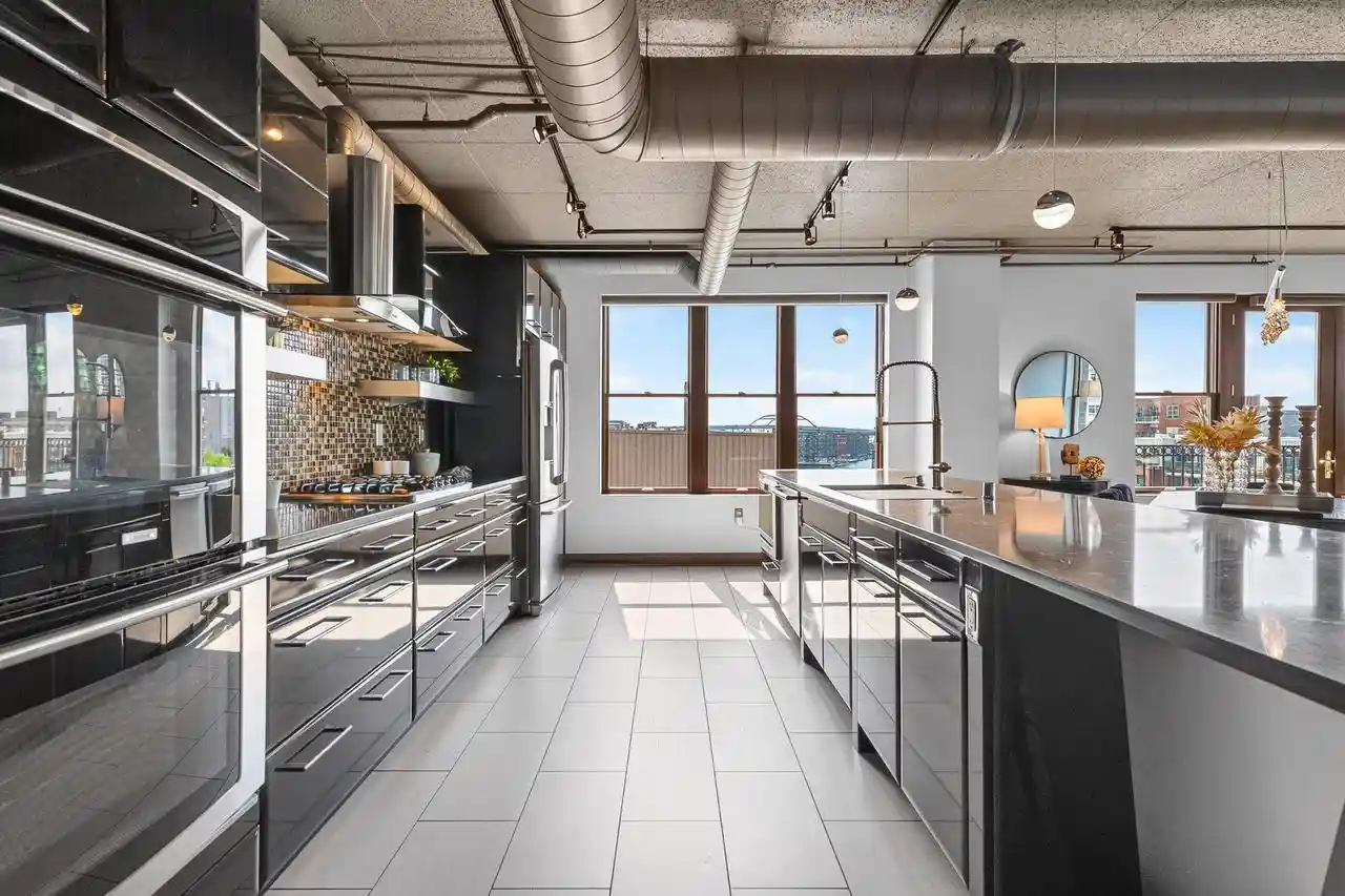 2nd image of 102 N Water Street Street #607, Milwaukee, WI 53202 | MLS# 1974884