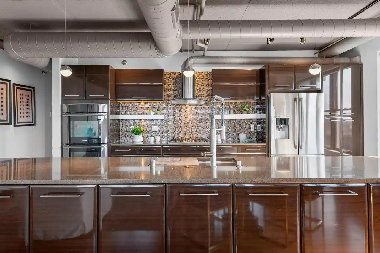 2nd image of 102 N Water St St, Milwaukee, WI 53202