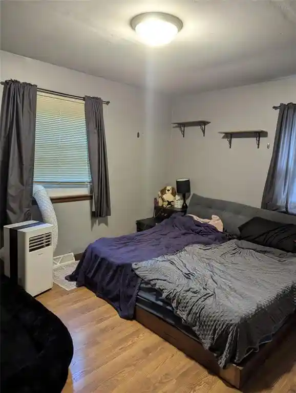 Photo 3 of Single family home for sale at 1706 Peterson Avenue Avenue, Eau Claire, WI 54703 | MLS# 1603939 | Listing updated on 2026-09-21
