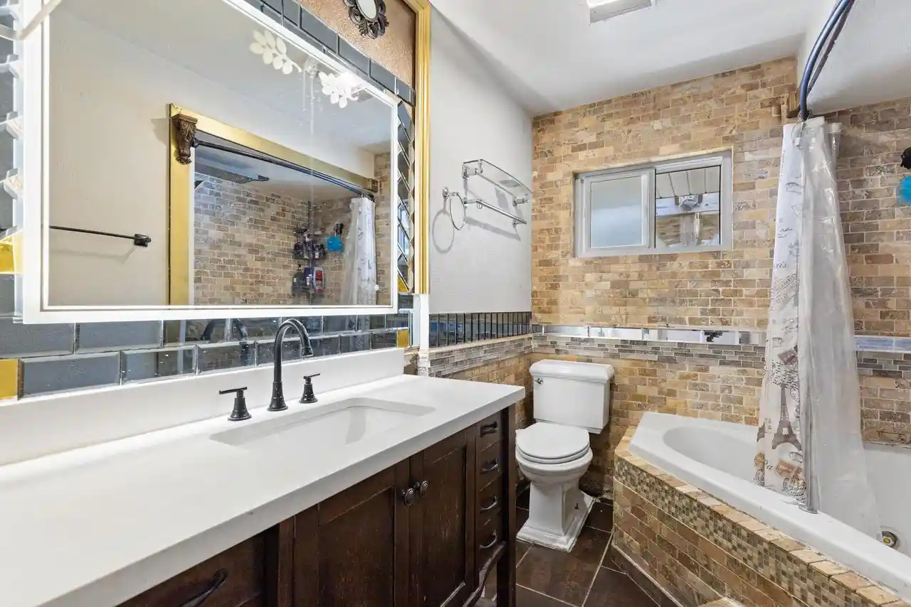 5th image of 1409 W Wanda Avenue Avenue, Milwaukee, WI 53221 | MLS# 1974898