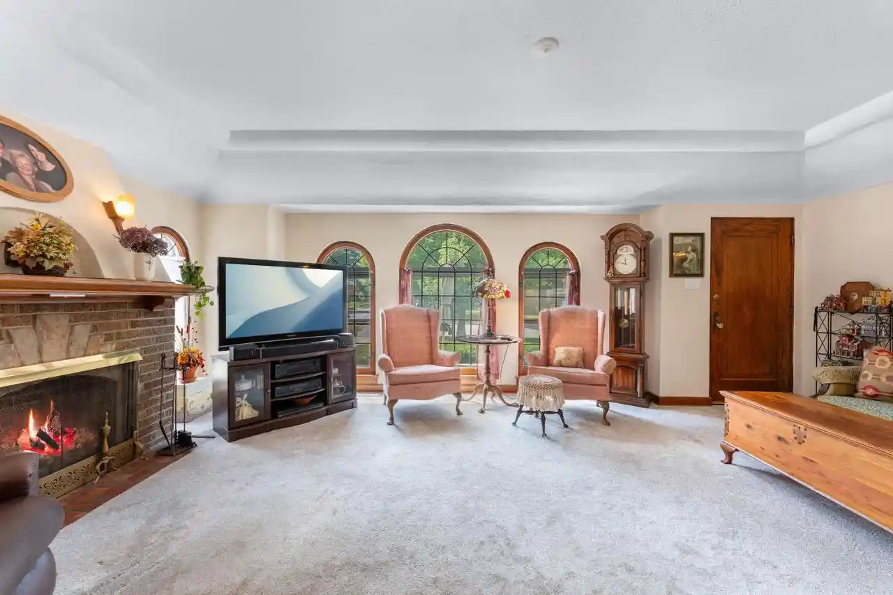 2nd image of 1620 E Olive Street Street #1622, Shorewood, WI 53211 | MLS# 1974903