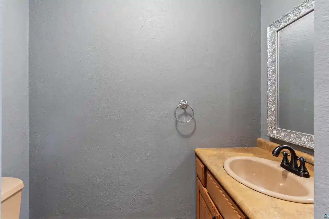 2nd image of 4 Highgate St St, Superior, WI 54880 | MLS# 6127181