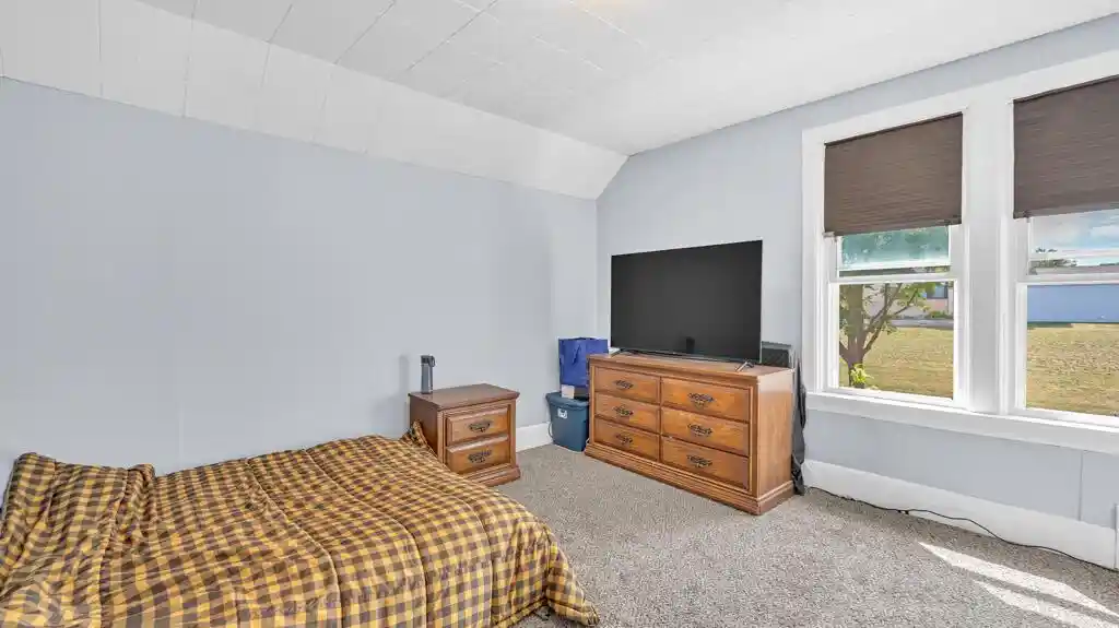 5th image of 1433 S 11Th Street Street, Sheboygan, WI 53081 | MLS# 1974909