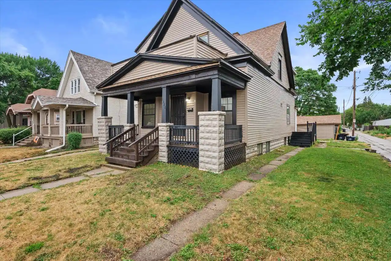 Photo 1 of Multi family home for sale at 1322 W Concordia Avenue Avenue #1322A, Milwaukee, WI 53206 | MLS# 1974917 | Listing updated on 2026-09-01