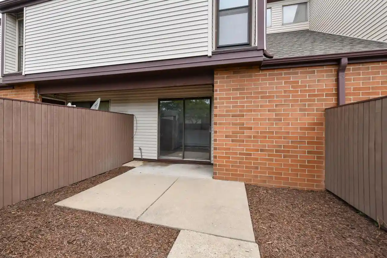 Photo 2 of Condo for sale at 1631 W Edgerton Avenue Avenue #L, Milwaukee, WI 53221 | MLS# 1974919 | Listing updated on 2026-09-07