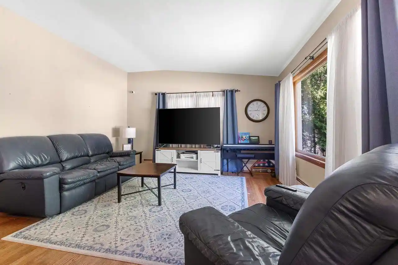 Photo 3 of Single family home for sale at 637 Butler Street Street, De Pere, WI 54115 | MLS# 2029793 | Listing updated on 2026-09-11