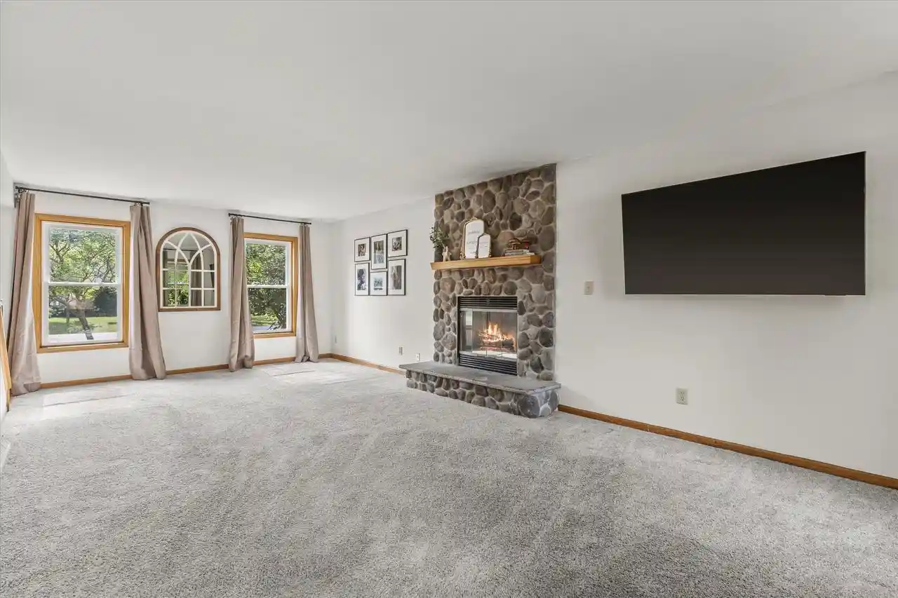 2nd image of 7115 Joy Marie Lane Lane, Waterford, WI 53185 | MLS# 1974937
