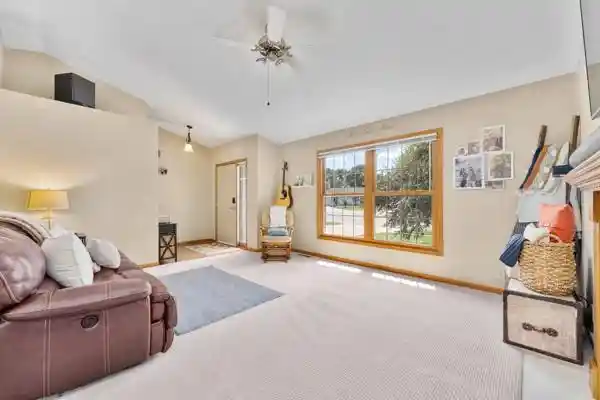 5th image of 344 Saxonwood Road Road, Altoona, WI 54720 | MLS# 1603669