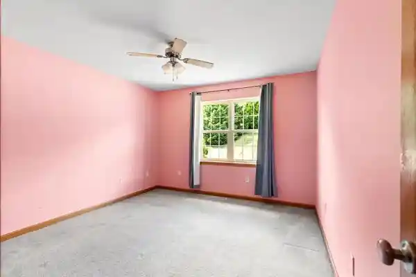 2nd image of 1678 Hunter Road Road, Waukesha, WI 53189 | MLS# 1974941