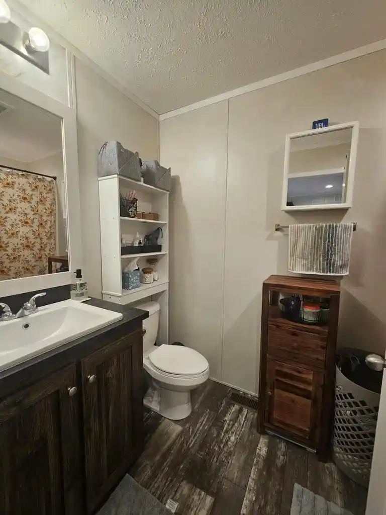 2nd image of 905 E Kalsched Street Street, Marshfield, WI 54449 | MLS# 22603779