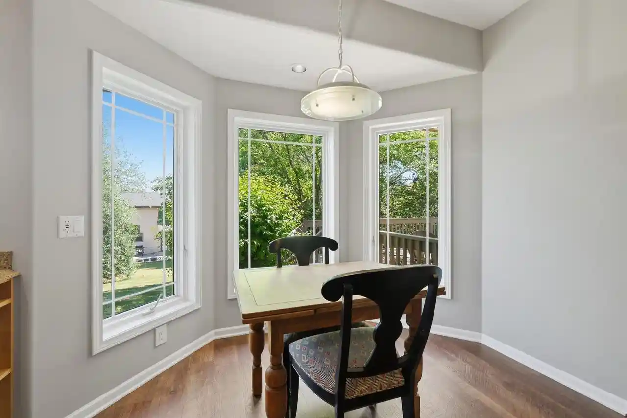 Photo 4 of Single family home for sale at 907 Cambridge Dr Dr, Janesville, WI 53548 | MLS# 2029800 | Listing updated on 2026-08-23