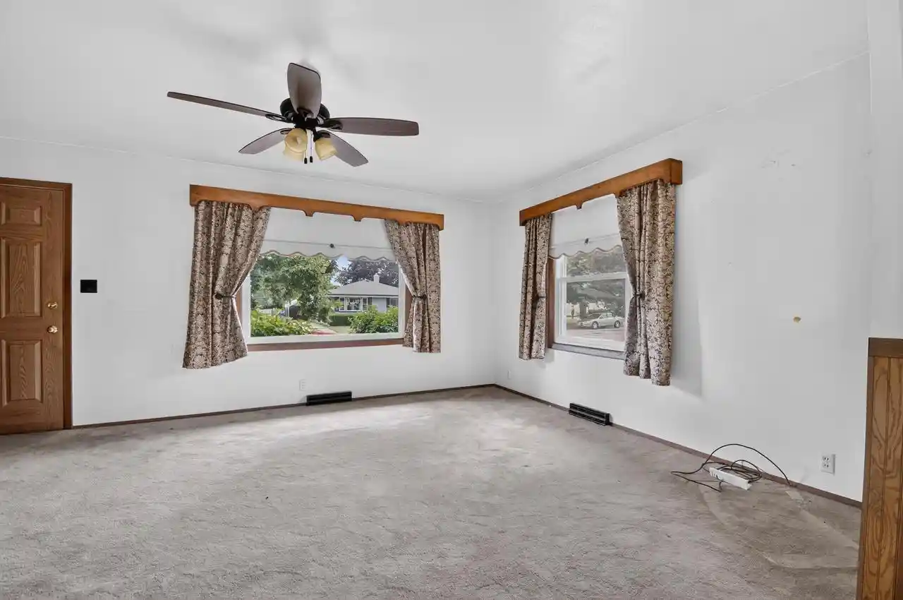3rd image of 5312 52Nd Avenue Avenue, Kenosha, WI 53144 | MLS# 1974960