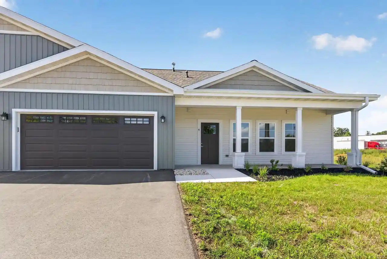 1st image of 1601 Wildlife Dr Dr #4, Kewaskum, WI 53040 | MLS# 1974957