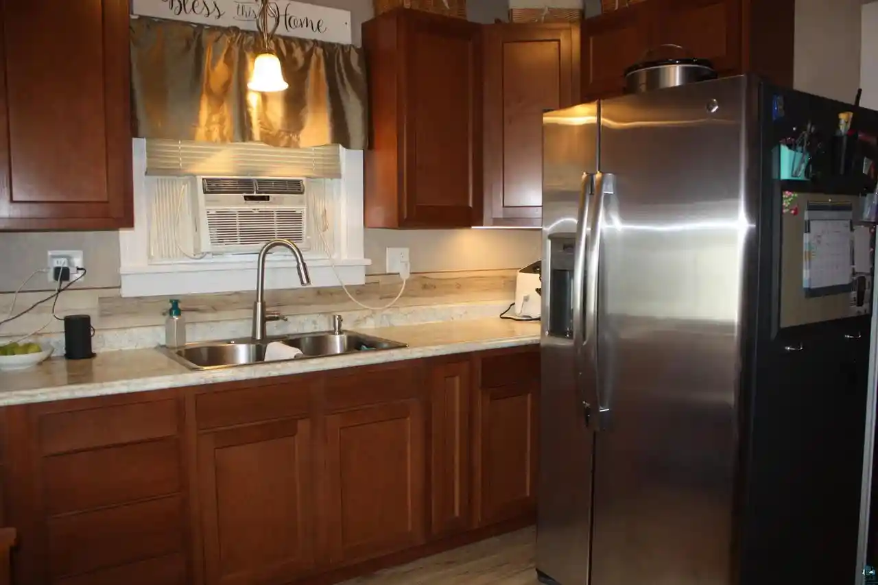 56th image of 1731 E 8th St St, Superior, WI 54880 | MLS# 6127194
