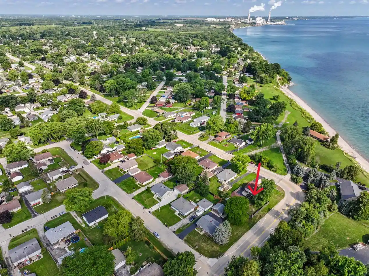 1st image of 2115 6 Mile Road Road, Caledonia, WI 53402 | MLS# 1974976