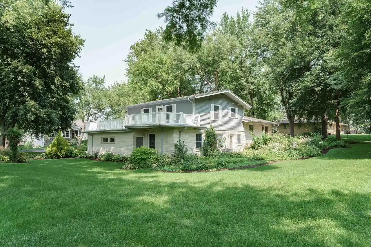 2nd image of 4527 E Oak Lane Lane, Windsor, WI 53598 | MLS# 2029811