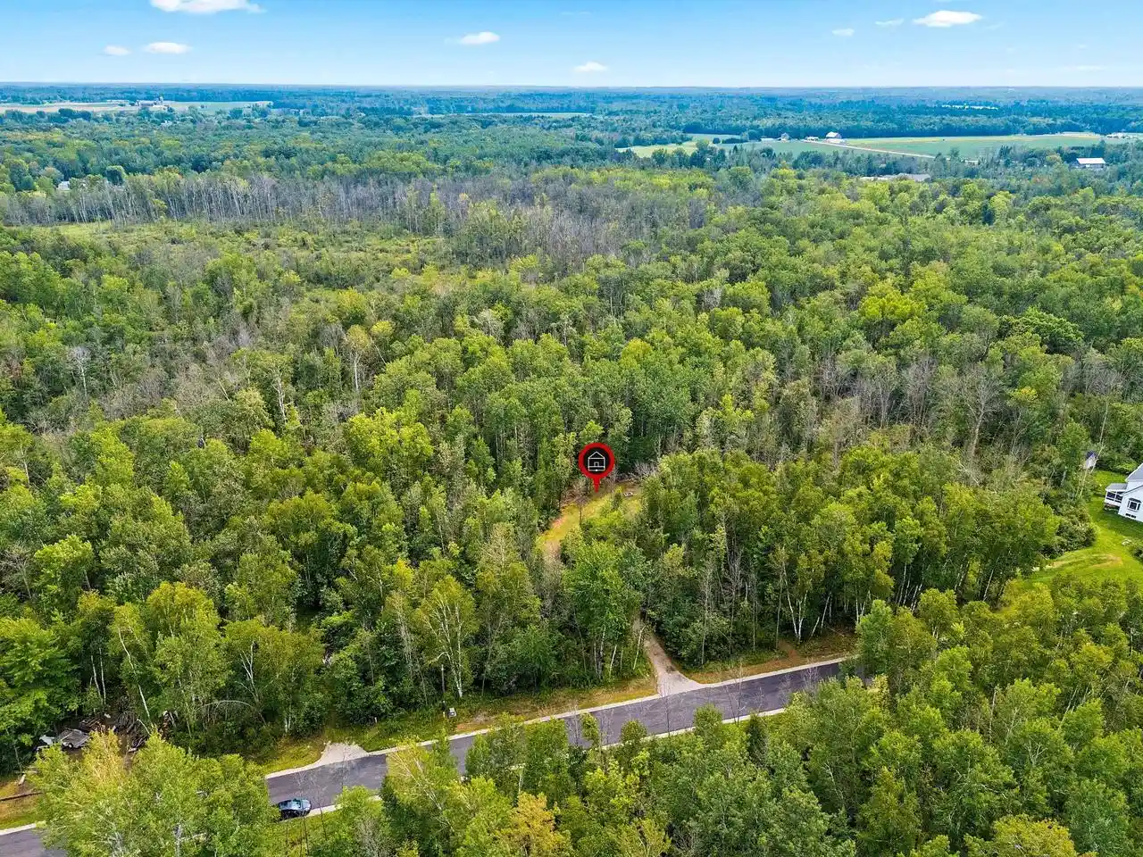 2nd image of 6655 Pioneer Dr Dr, Abrams, WI 54101 | MLS# 50330498