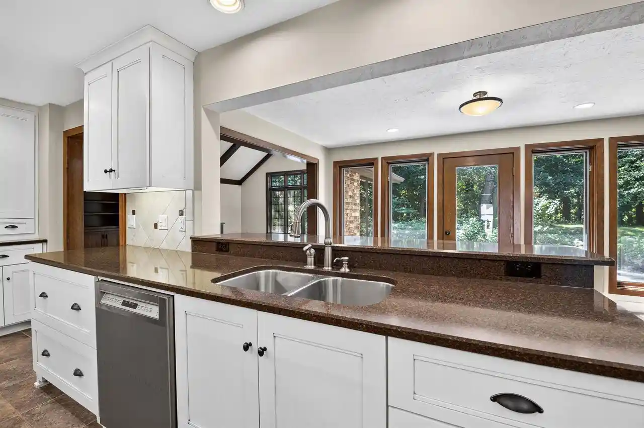 4th image of 3452 Bay Highlands Dr Dr, Green Bay, WI 54311 | MLS# 50330497