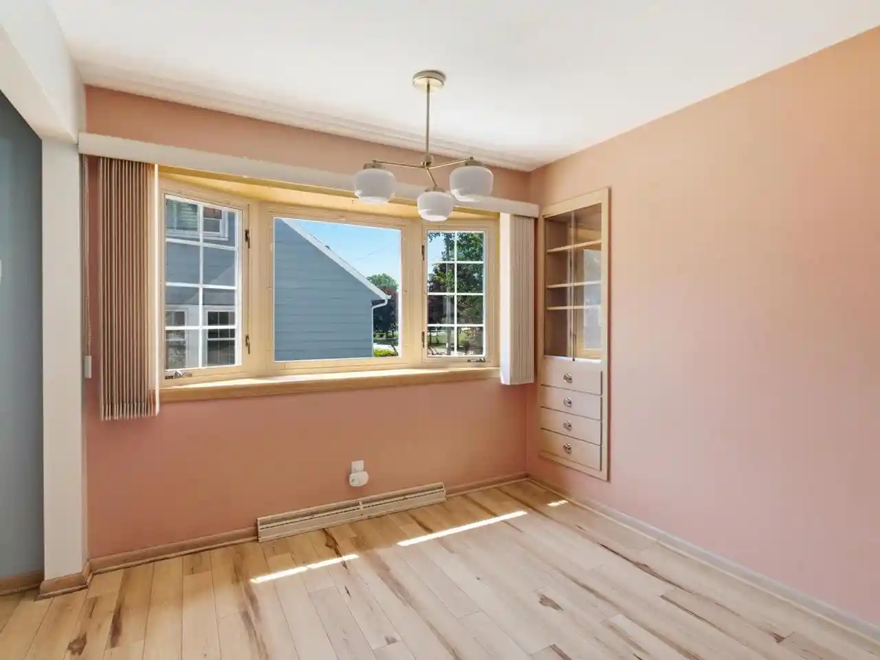 3rd image of 1605 S 18Th Street Street, Manitowoc, WI 54220 | MLS# 1974990