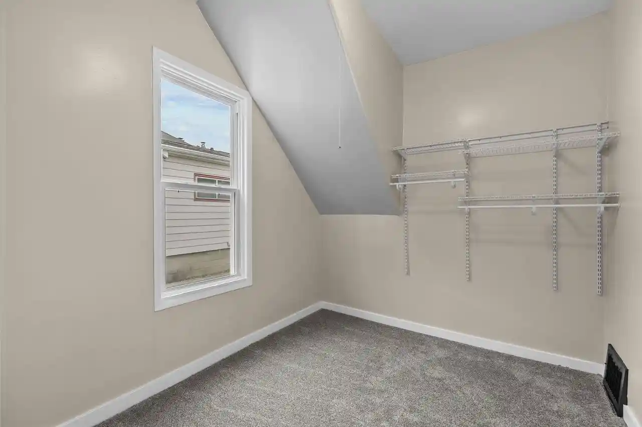 4th image of 1025 School Avenue Avenue, Oshkosh, WI 54901 | MLS# 50330500