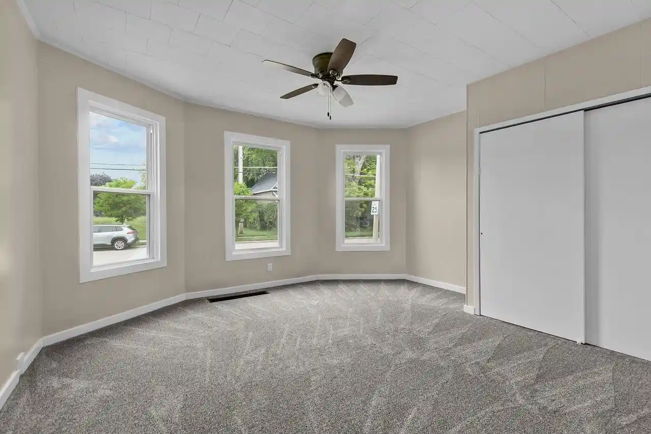 35th image of 1025 School Avenue Avenue, Oshkosh, WI 54901 | MLS# 50330500