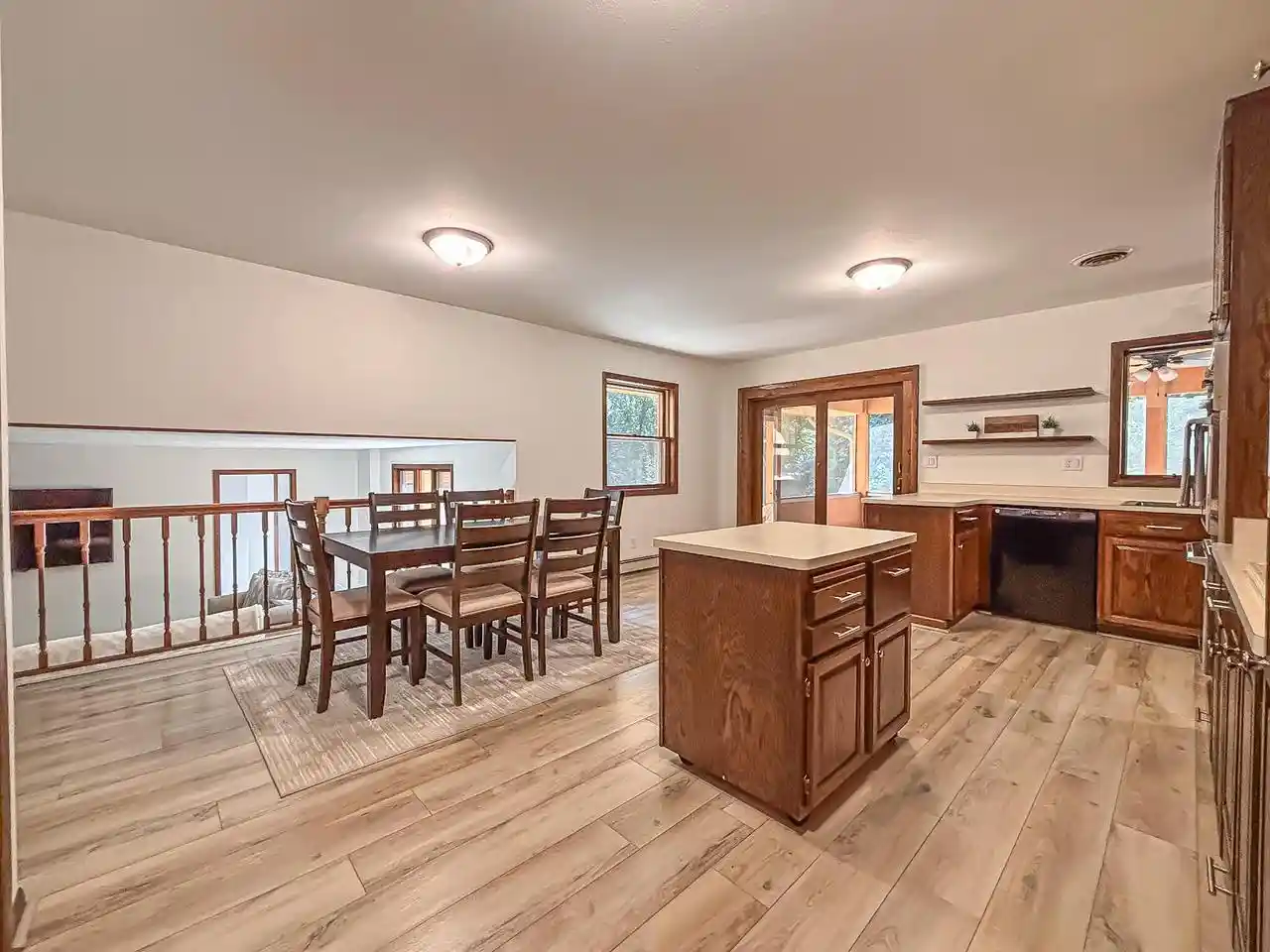 4th image of W267N7141 White Oak Dr Dr, Sussex, WI 53089 | MLS# 1974994