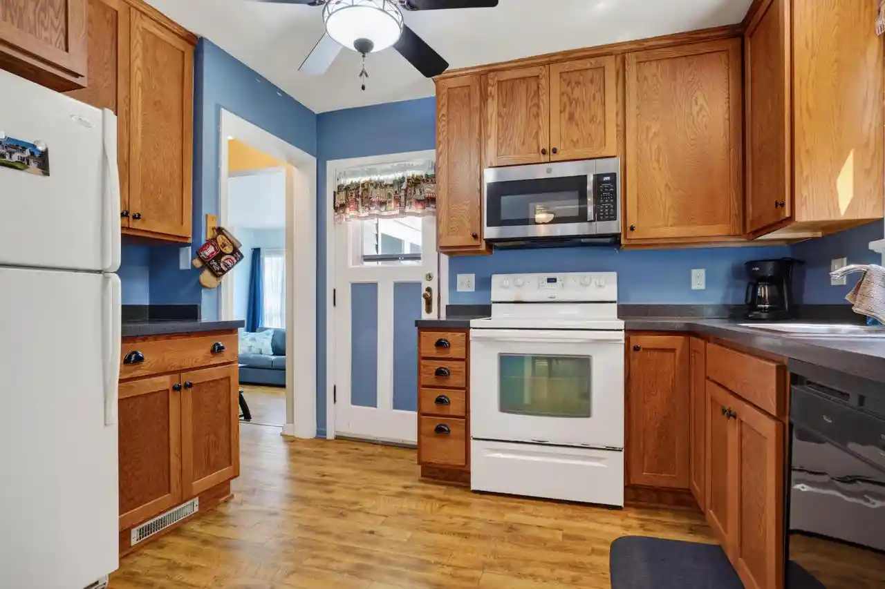 Photo 2 of Sale Pending at 5008 N Elkhart Avenue Avenue, Milwaukee, WI 53217 | MLS# 1974995 | Listing updated on 2026-08-28