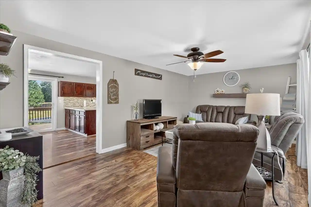 2nd image of 2302 N Airport Road Road, Brodhead, WI 53520 | MLS# 2029819