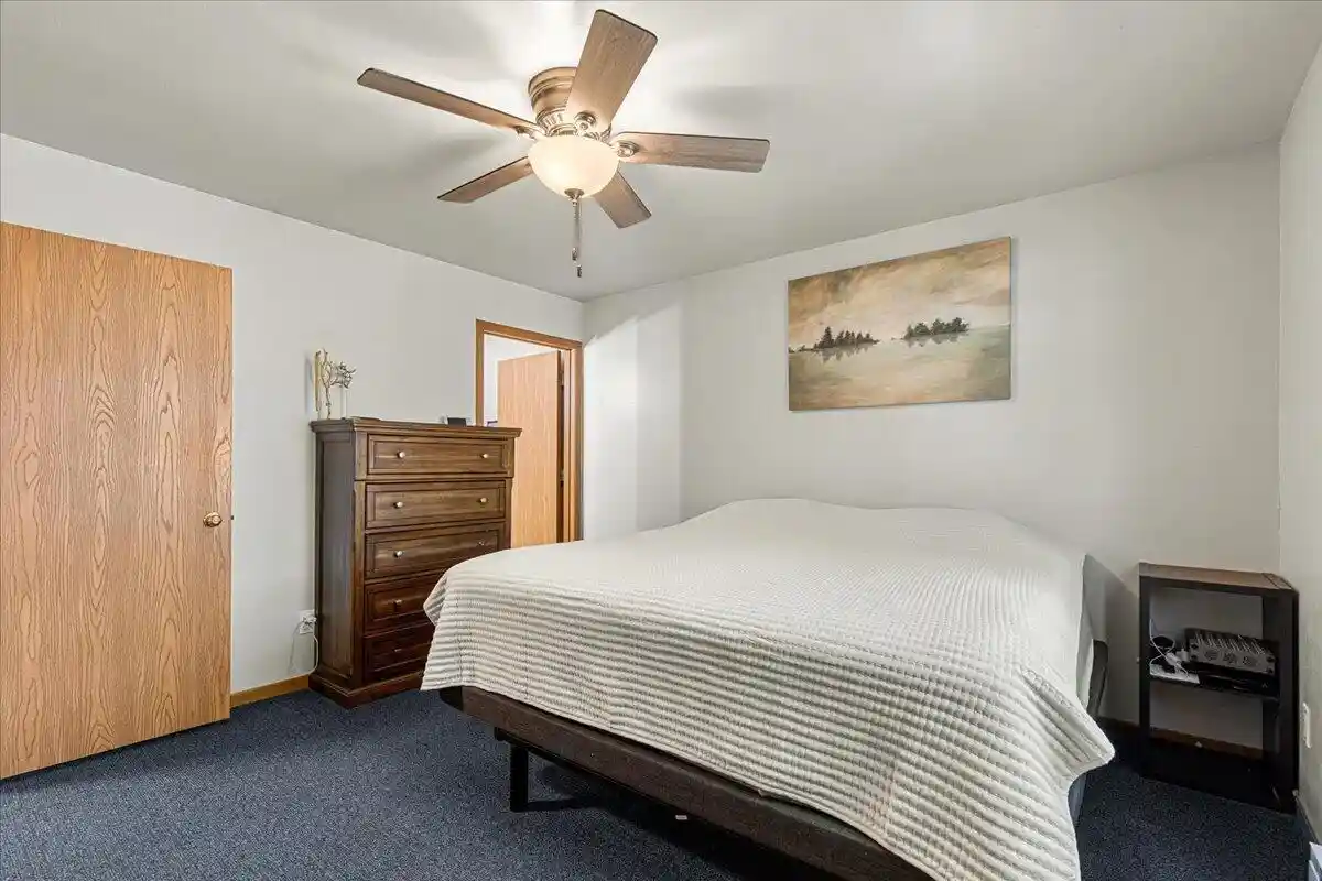 3rd image of 631 Barrington Ct Ct, Chetek, WI 53095