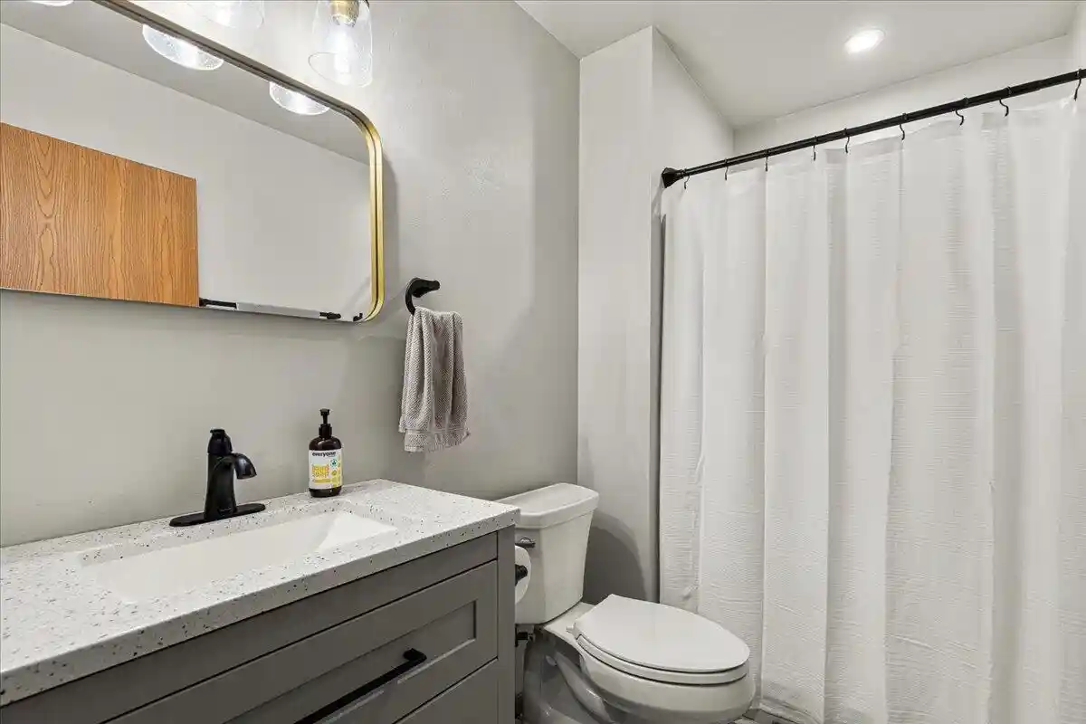 4th image of 631 Barrington Ct Ct, Chetek, WI 53095