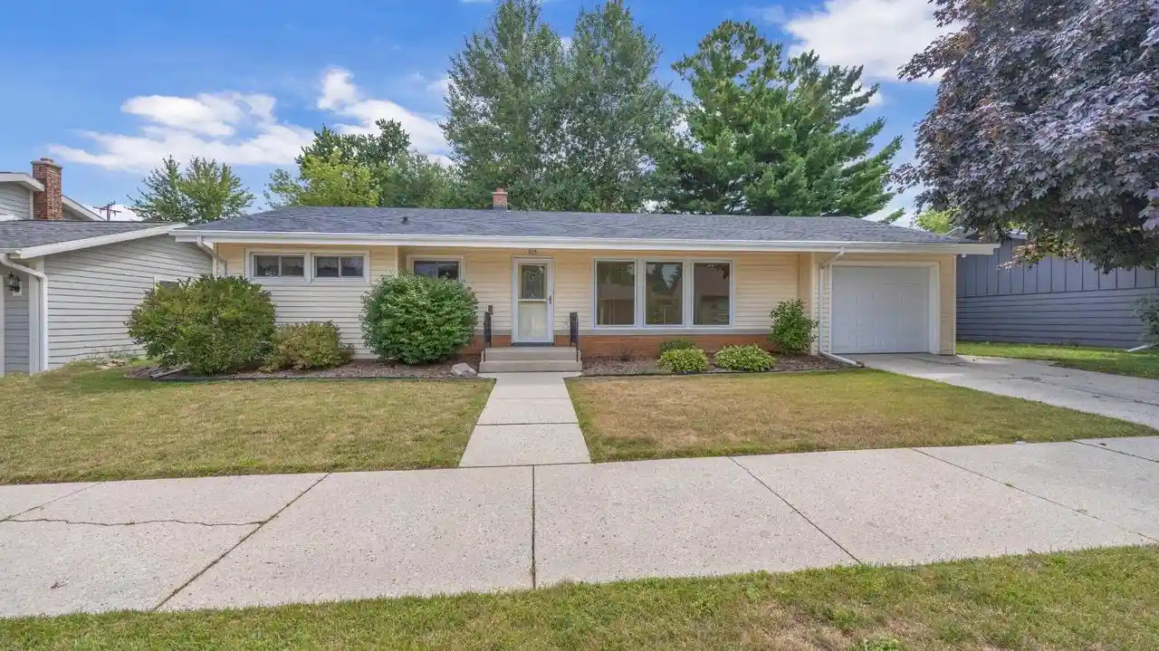 1st image of 903 N 27th Street Street, Sheboygan, WI 53081 | MLS# 1974997