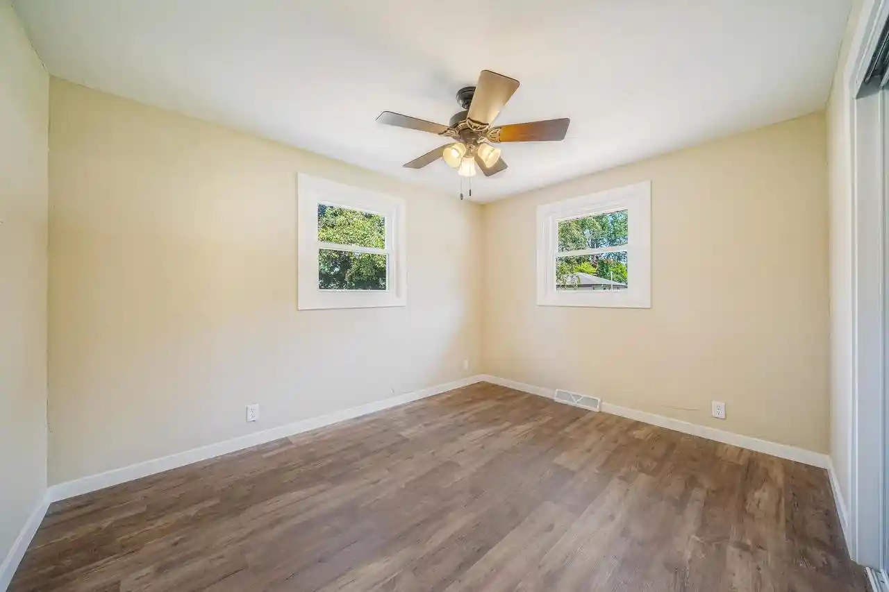 Photo 3 of Single family home for sale at 1240 Home Avenue Avenue, Menasha, WI 54952 | MLS# 50330522 | Listing updated on 2026-08-11
