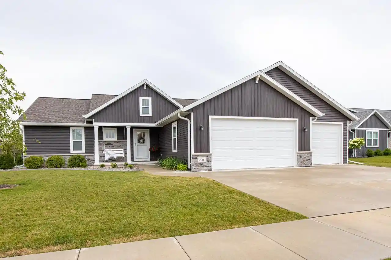 Photo 1 of Single family home for sale at 2901 E Turquoise Lane Lane, Appleton, WI 54913 | MLS# 50330510 | Listing updated on 2026-08-19