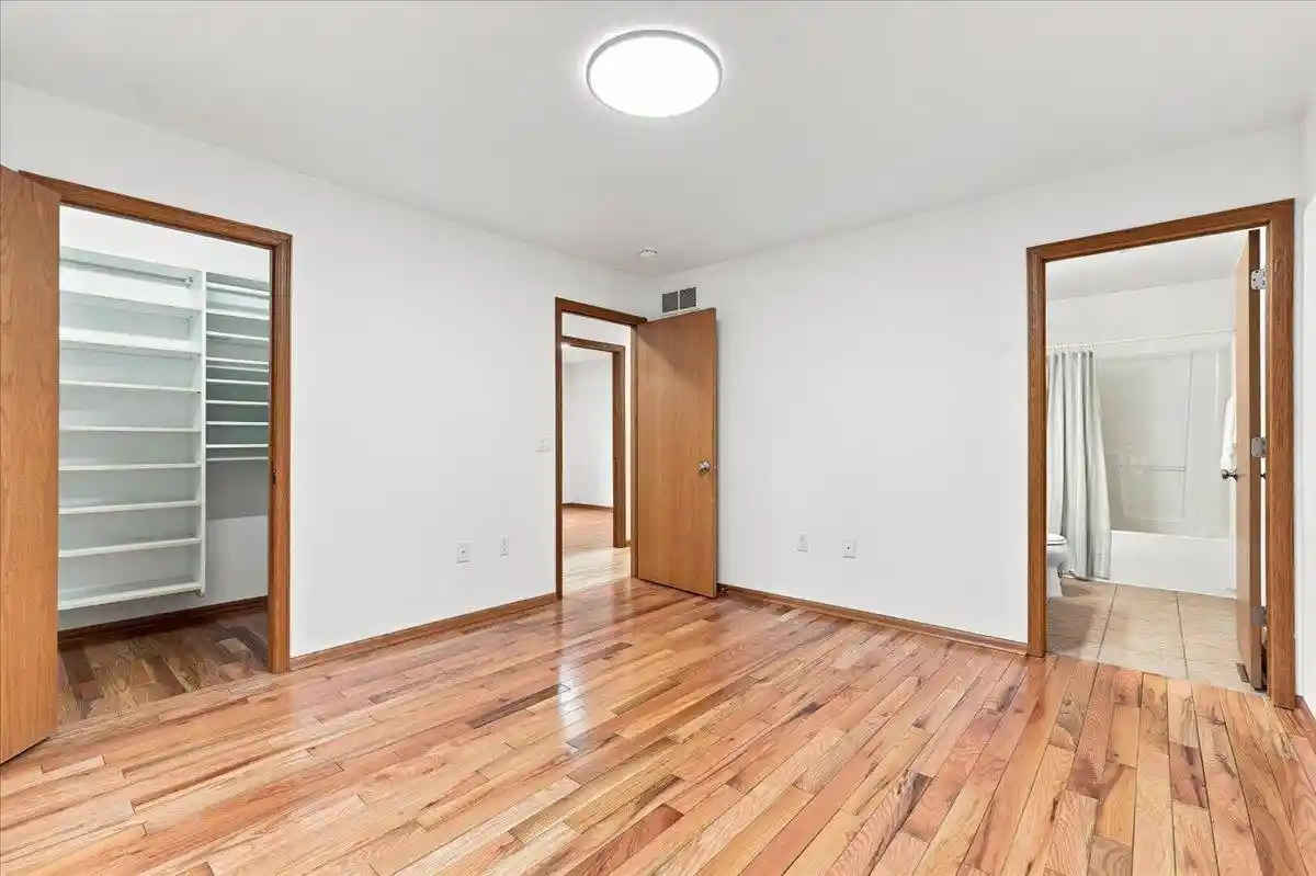 image of 2880 Crinkle Root Dr Dr, Fitchburg, WI 53711 | MLS# 2029824
