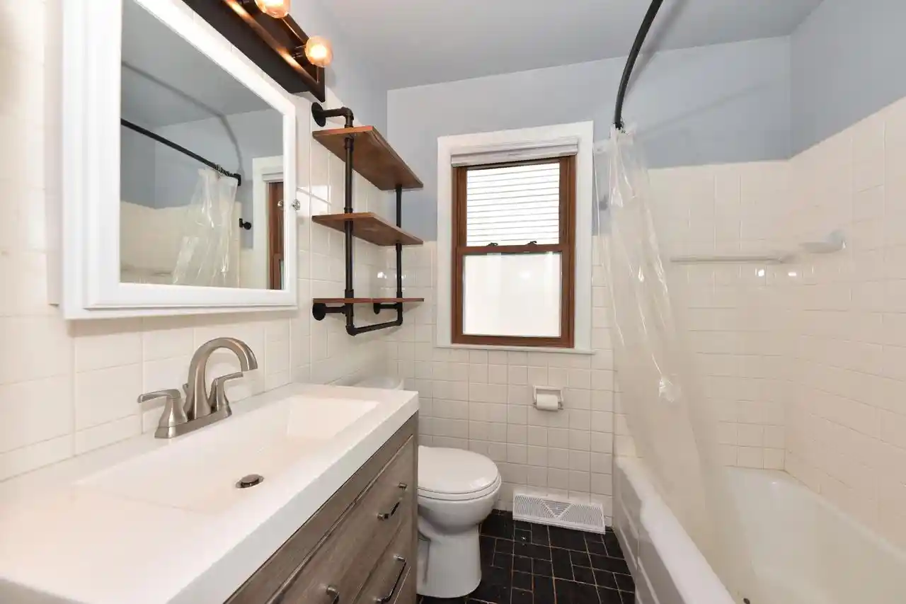 Listing Photo 4 - Condo for sale in building located at 3229 S 56th St St, Milwaukee, WI 53219 - Unit #3229A