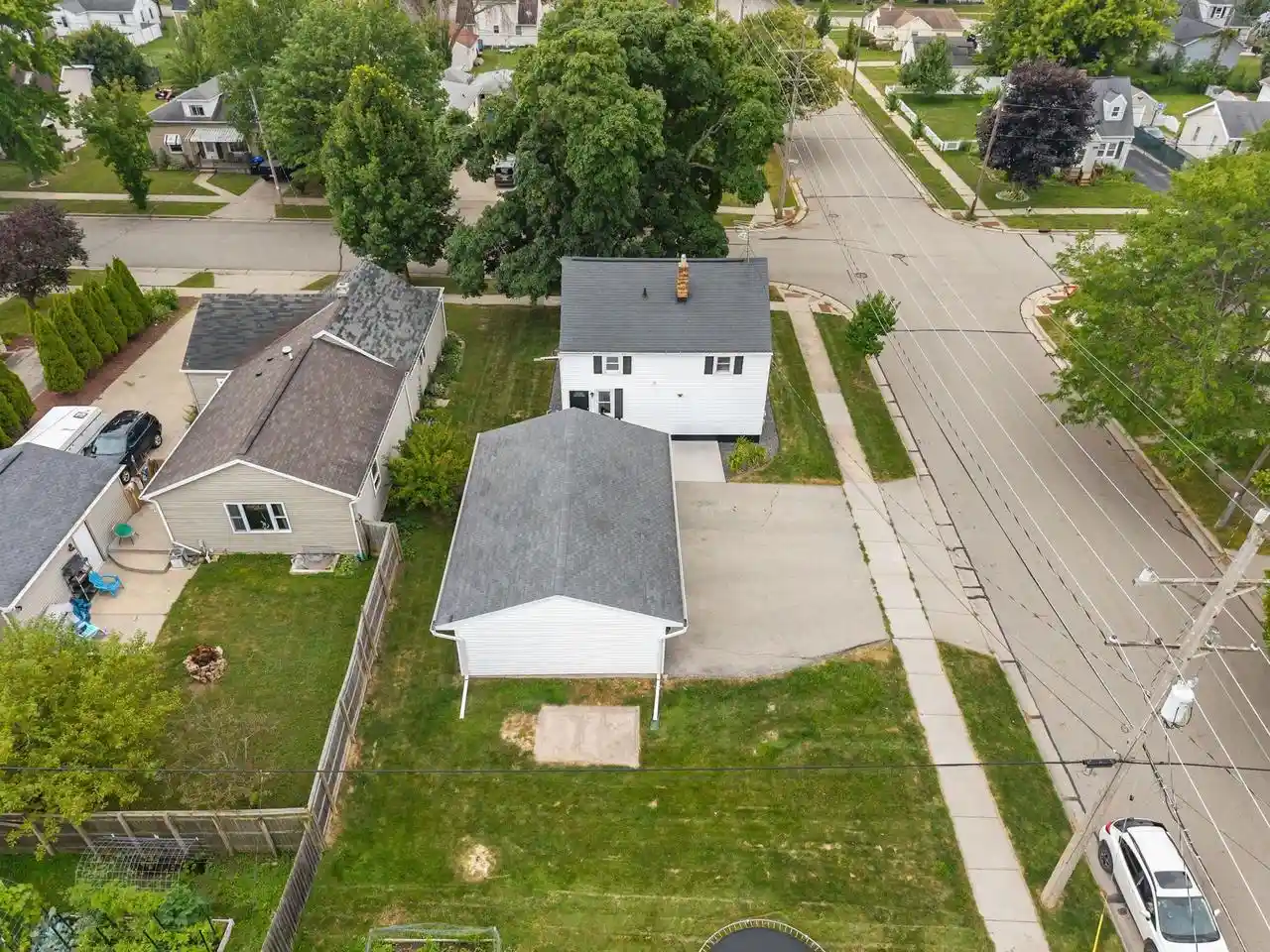 37th image of 402 E Harding Dr Dr, Appleton, WI 54915 | MLS# 50330511
