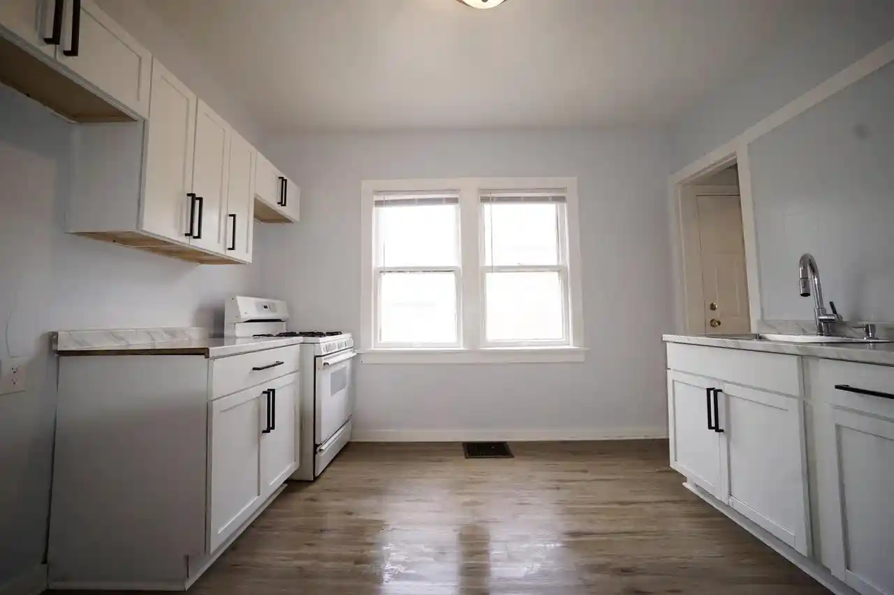 3rd image of 2507 N Buffum St St, Milwaukee, WI 53212