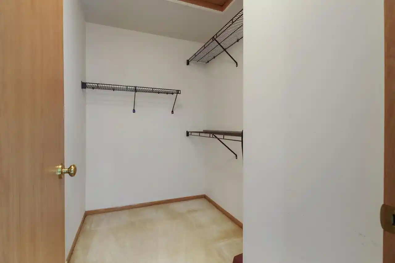 5th image of 3809 Wyoming Way Way, Caledonia, WI 53404 | MLS# 1975009