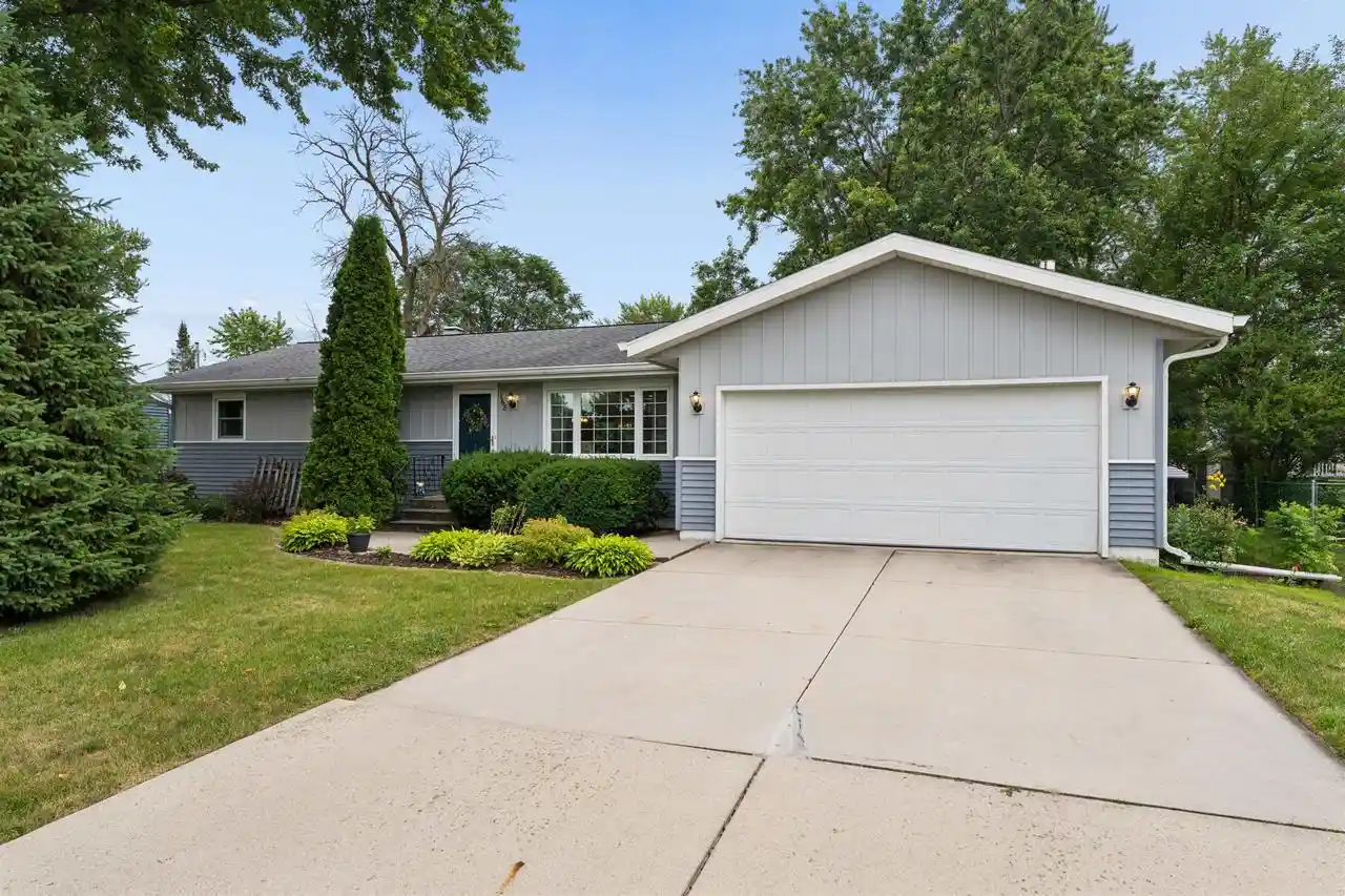 1st image of 168 Maria Lane Lane, Fond Du Lac, WI 54935 | MLS# 50330515