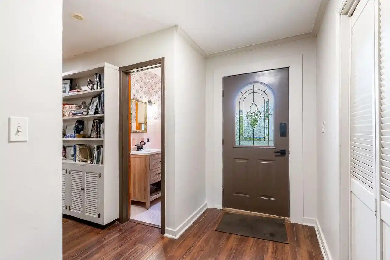 Photo 3 of Single family home for sale at 434 Beaupre Street Street, Green Bay, WI 54301 | MLS# 50330525 | Listing updated on 2026-09-21