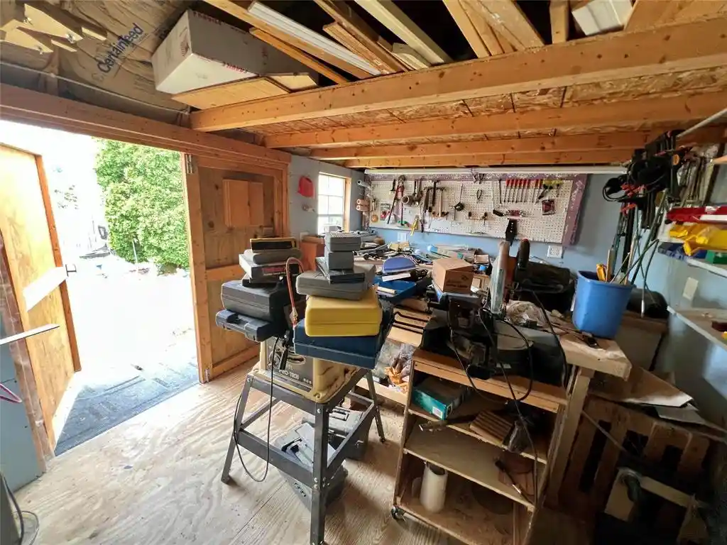 image of 913 Summer Street Street, Eau Claire, WI 54701 | MLS# 1603858